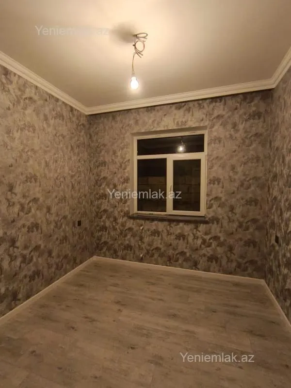Satılır 4 otaqlı həyət evi 130 m²