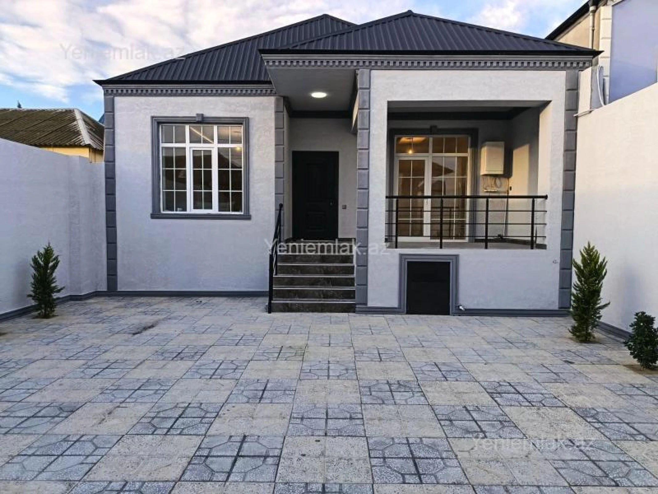 Satılır 4 otaqlı həyət evi 130 m²