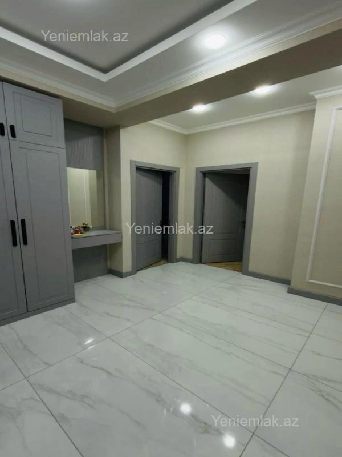 Satılır 2 otaqlı yeni tikili 65 m²