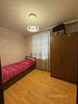 Satılır 3 otaqlı köhnə tikili 55 m²