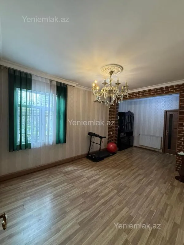 Satılır 3 otaqlı köhnə tikili 55 m²