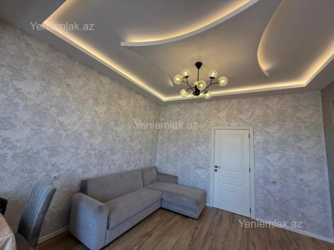 Satılır 2 otaqlı yeni tikili 76.5 m²