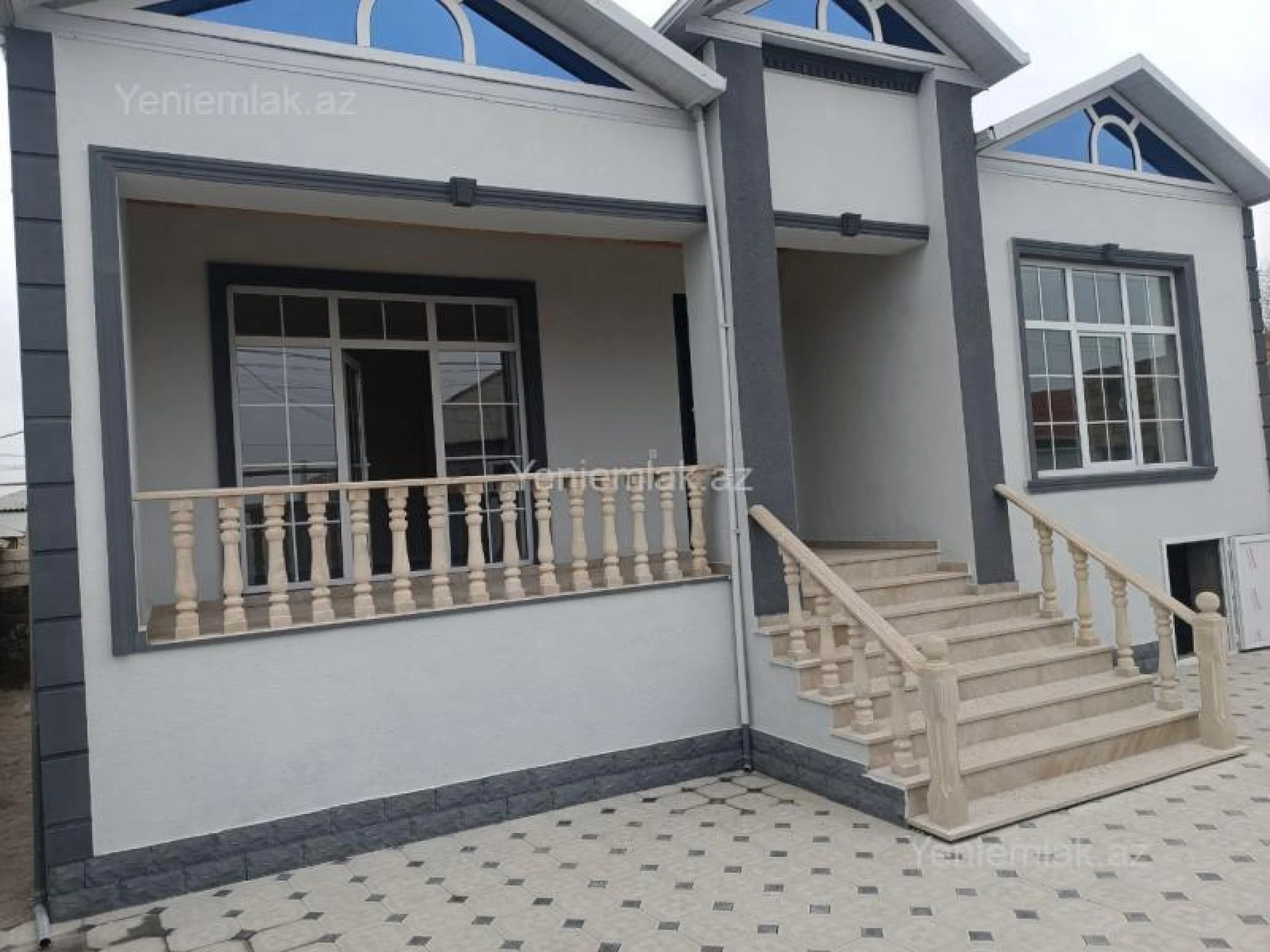 Satılır 3 otaqlı həyət evi 115 m²