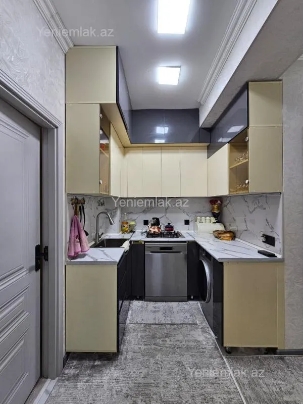 Satılır 2 otaqlı yeni tikili 51 m²