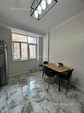 Satılır 3 otaqlı yeni tikili 115 m²