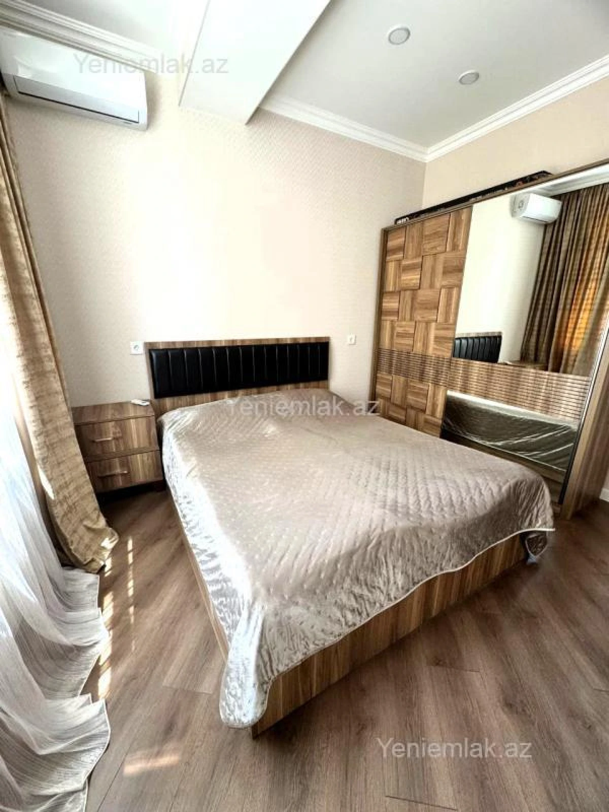 Satılır 3 otaqlı yeni tikili 115 m²