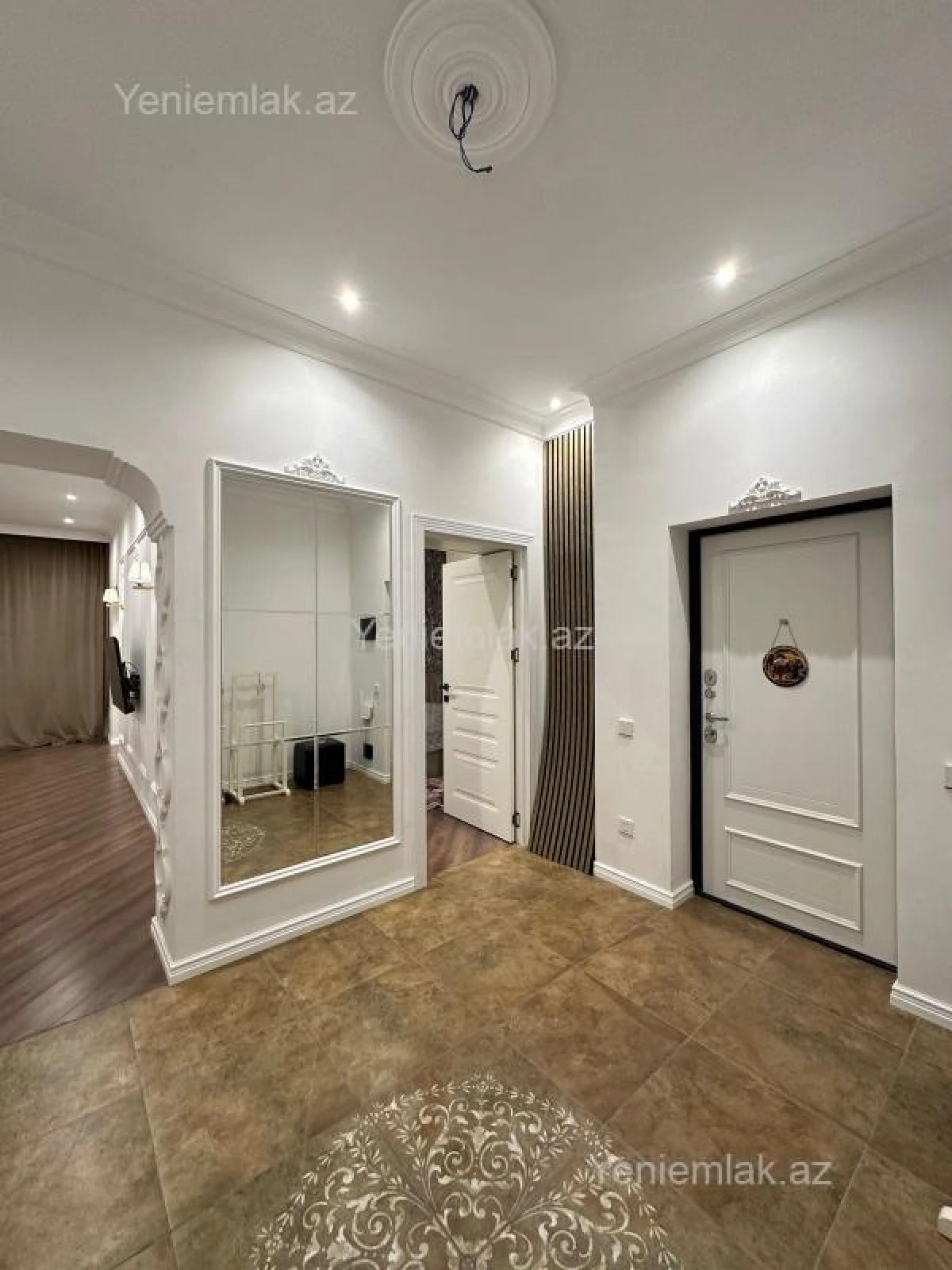 Satılır 2 otaqlı yeni tikili 65 m²