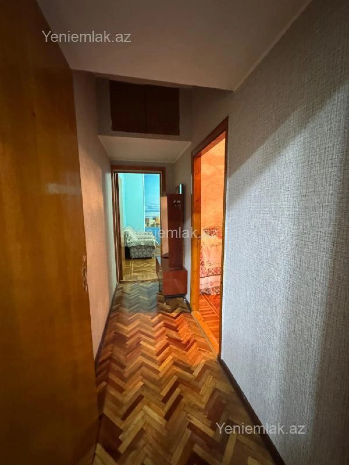 Satılır 5 otaqlı köhnə tikili 110 m²