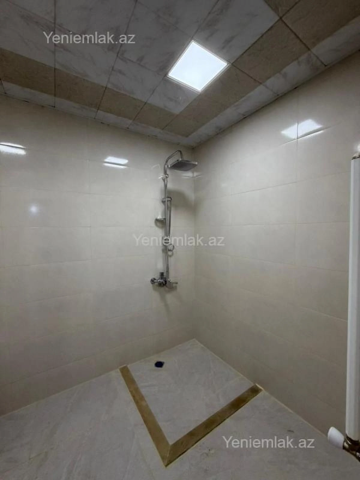 Satılır 2 otaqlı yeni tikili 78 m²