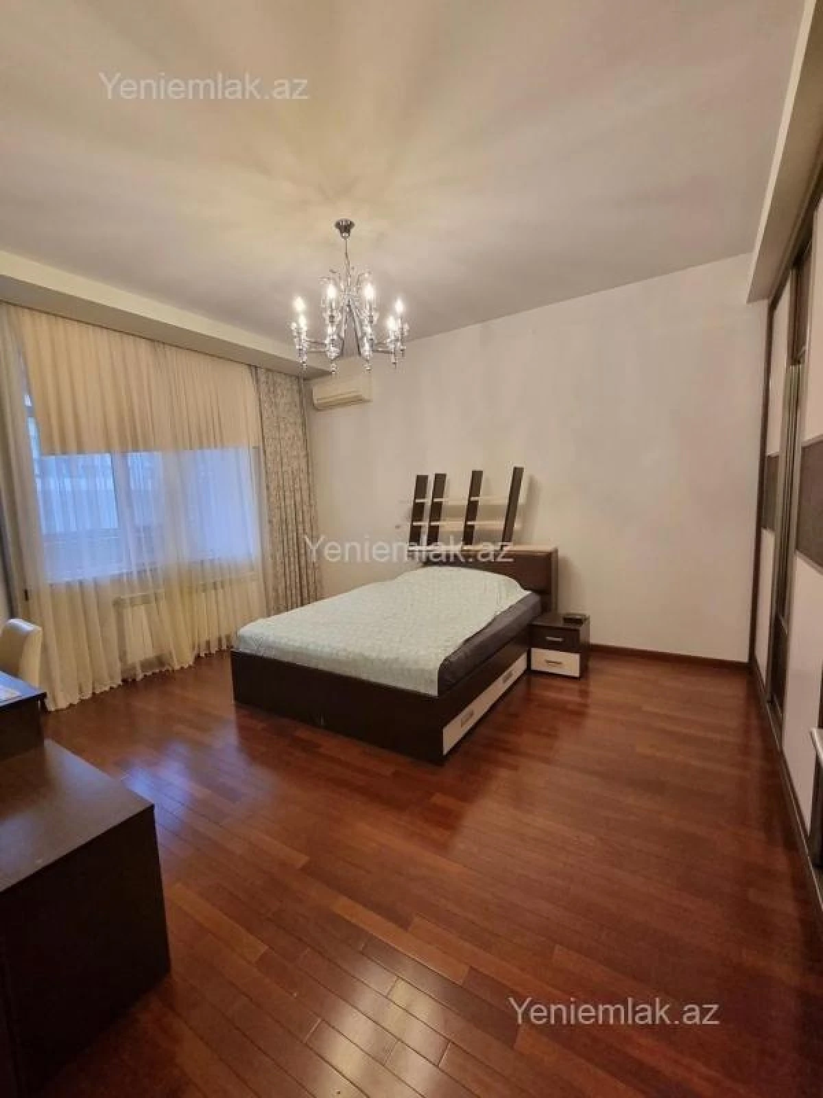 Satılır 3 otaqlı yeni tikili 157 m²