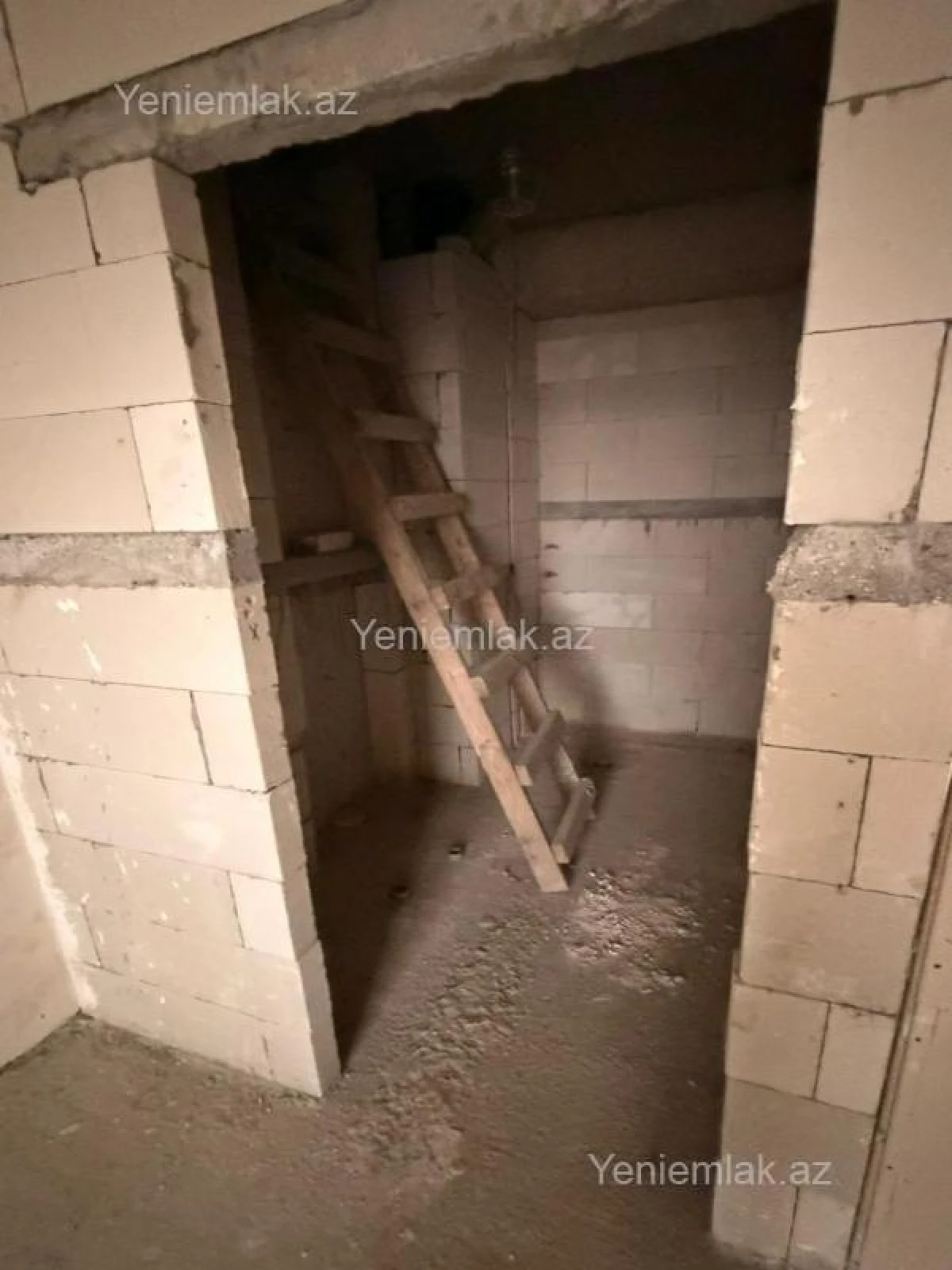 Satılır 3 otaqlı yeni tikili 90 m²