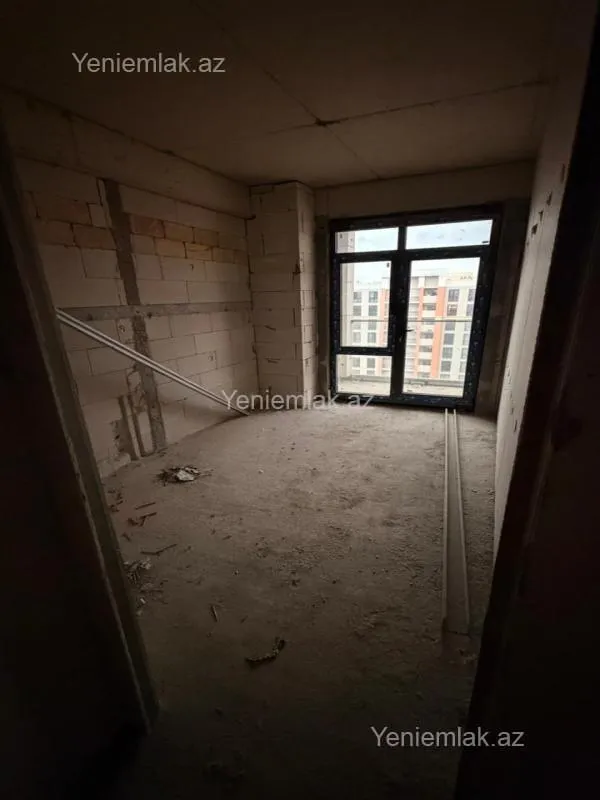 Satılır 3 otaqlı yeni tikili 90 m²