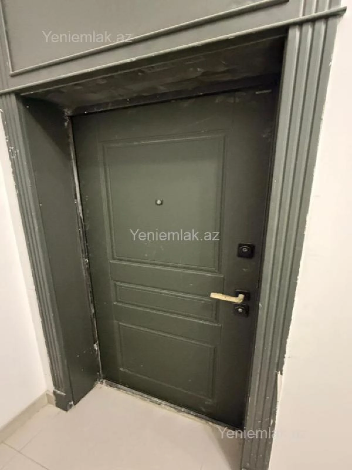 Satılır 3 otaqlı yeni tikili 90 m²