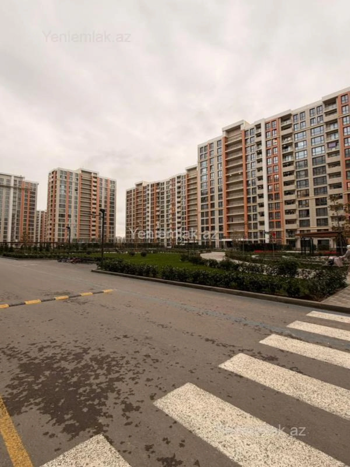 Satılır 3 otaqlı yeni tikili 90 m²