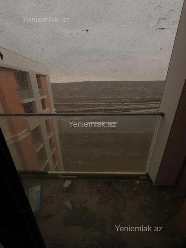 Satılır 3 otaqlı yeni tikili 90 m²