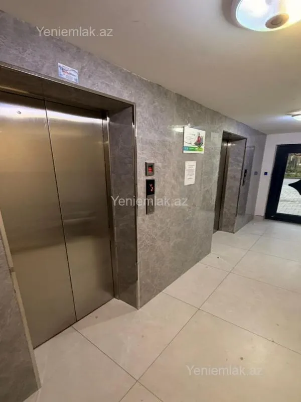 Satılır 3 otaqlı yeni tikili 90 m²