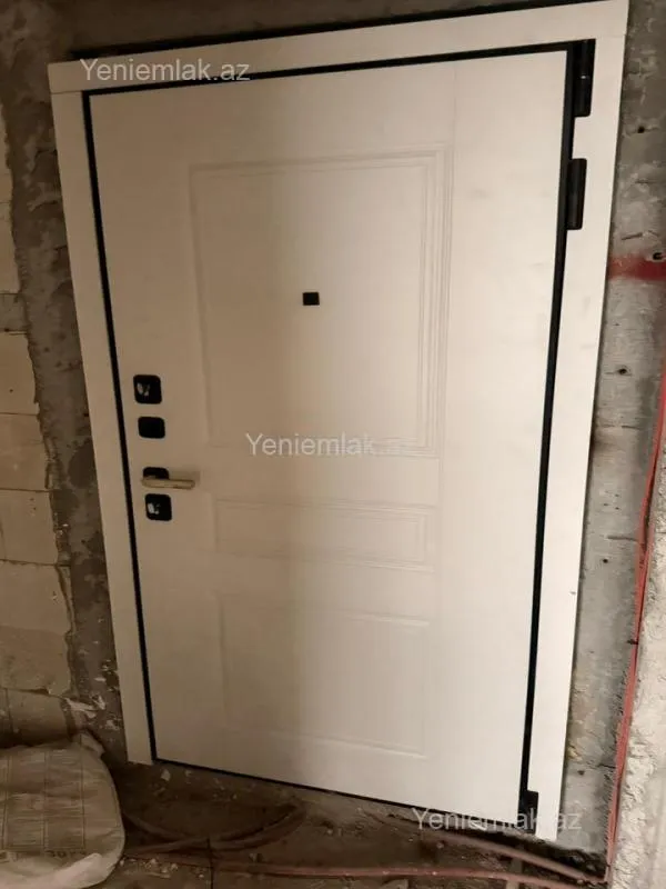 Satılır 3 otaqlı yeni tikili 90 m²