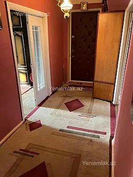 Satılır 3 otaqlı köhnə tikili 115 m²