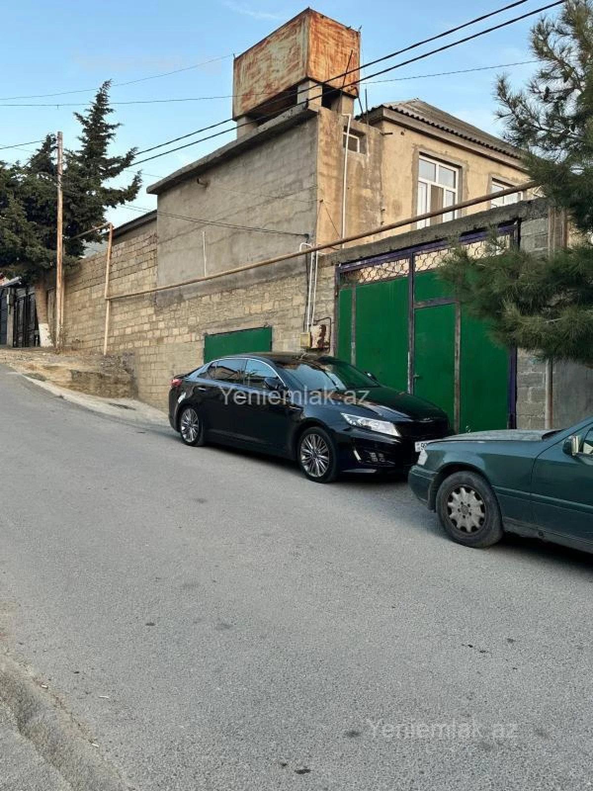 Satılır 9 otaqlı həyət evi 160 m²