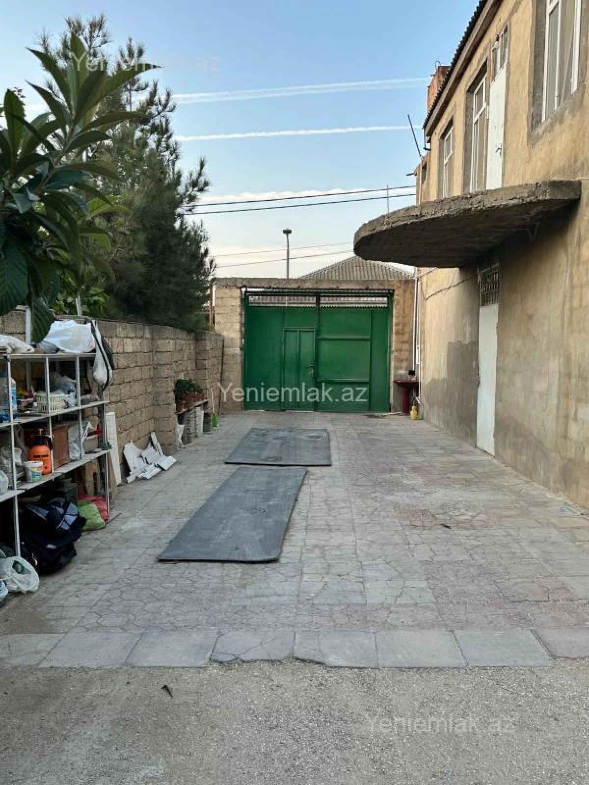 Satılır 9 otaqlı həyət evi 160 m²