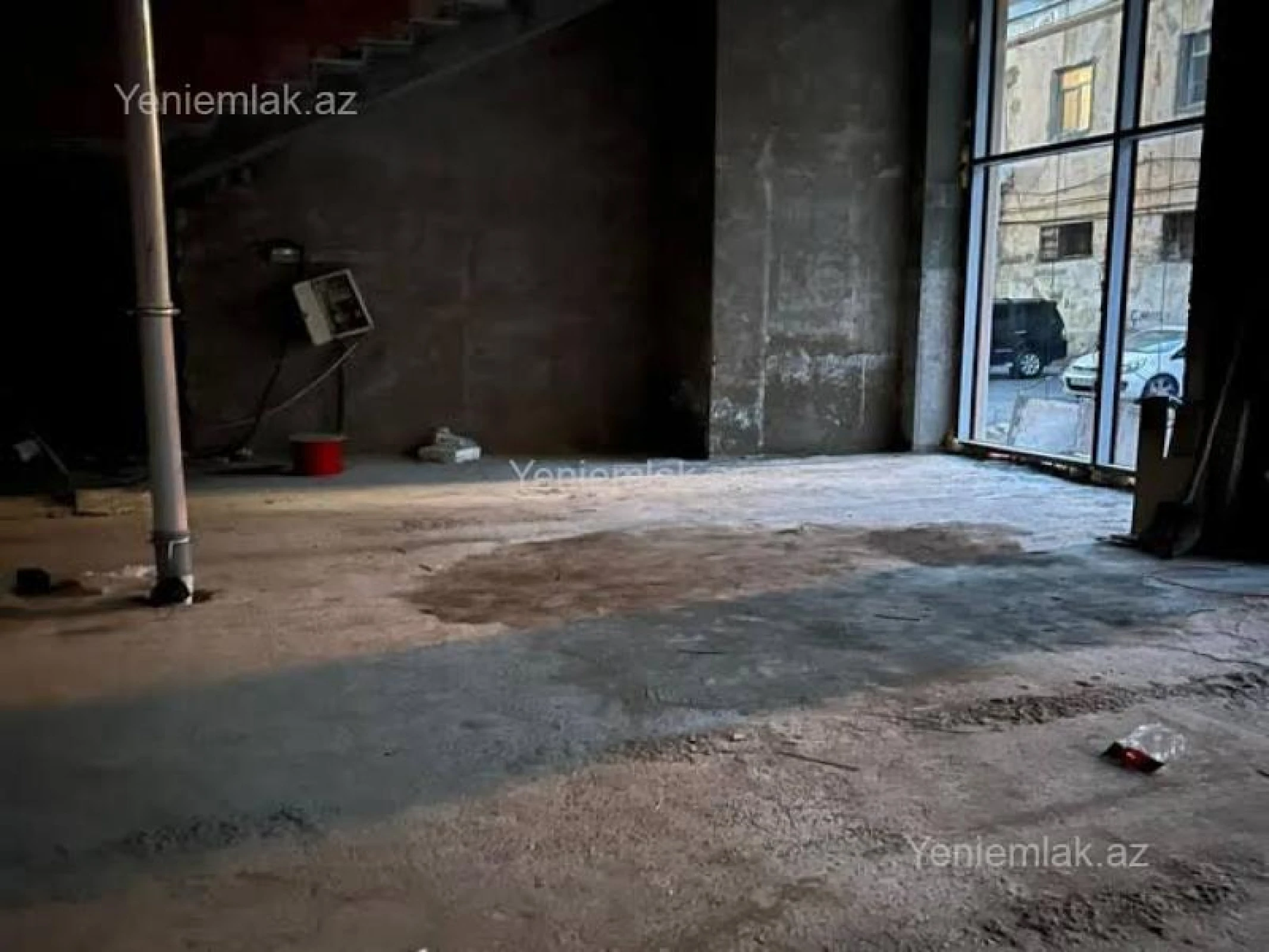 Satılır 4 otaqlı obyekt 104 m²