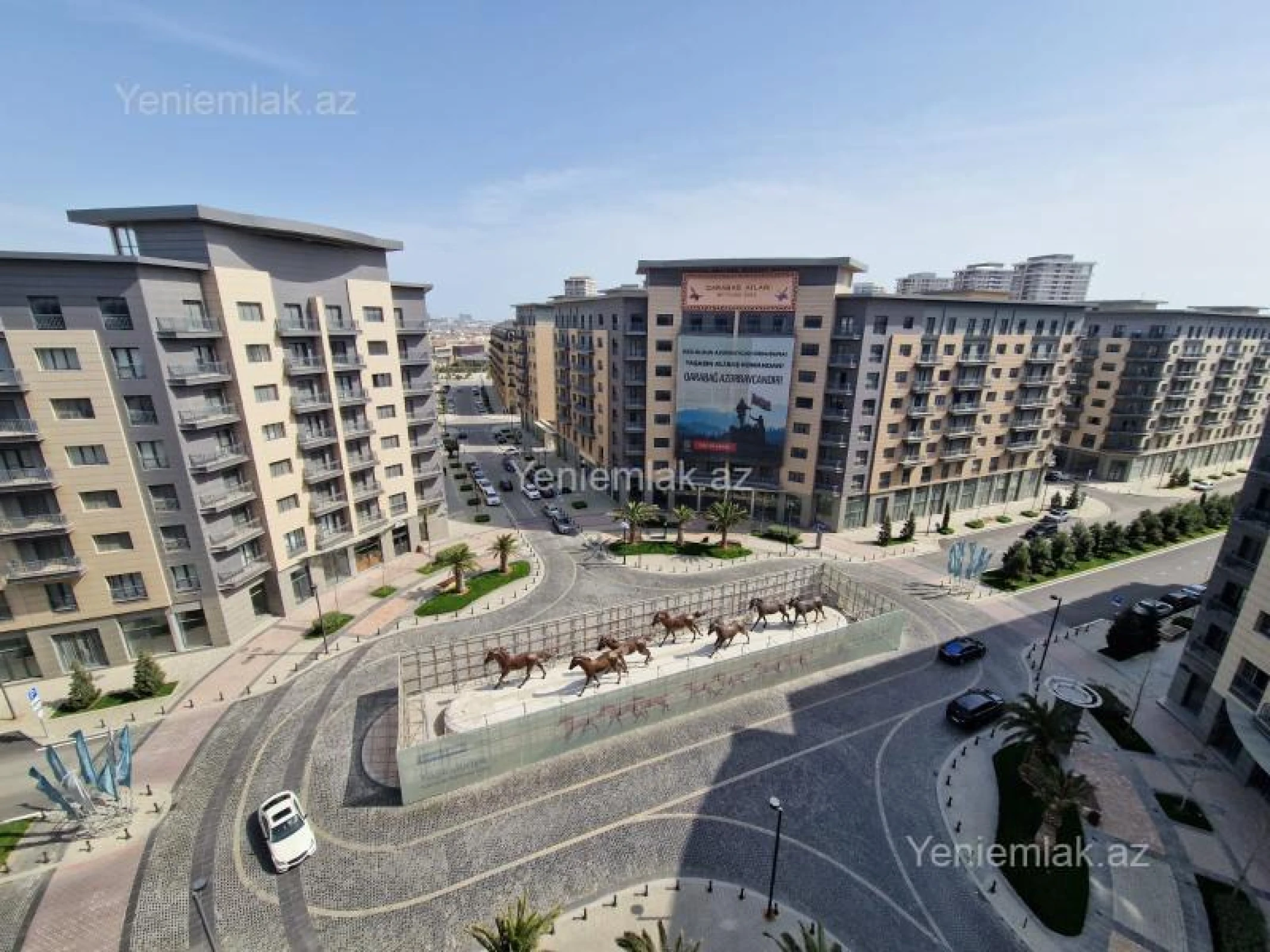Satılır 4 otaqlı obyekt 104 m²