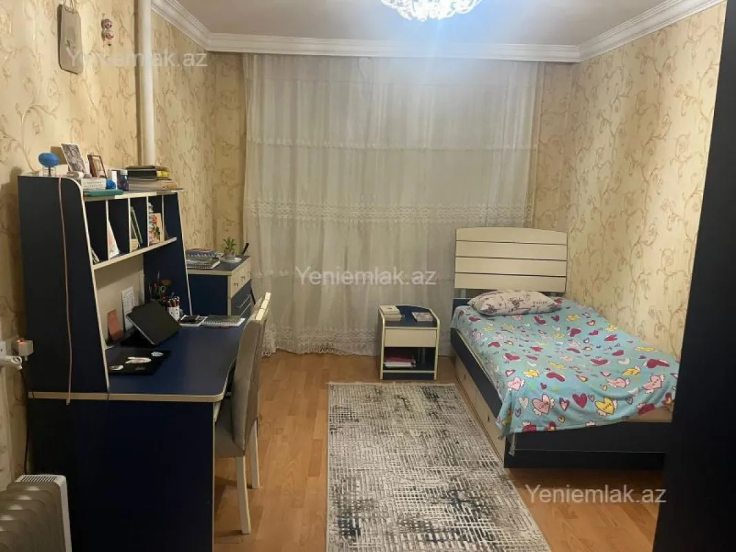 Satılır 3 otaqlı köhnə tikili 85 m²