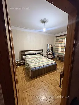 Satılır 3 otaqlı köhnə tikili 61 m²