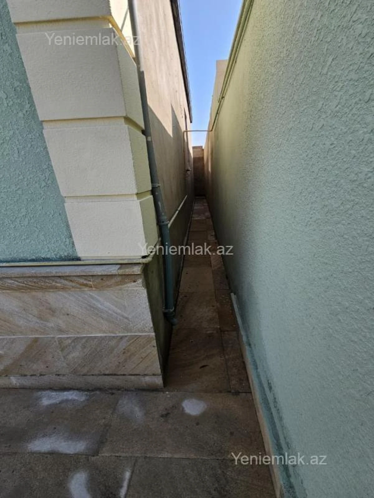 Satılır 4 otaqlı həyət evi 150 m²