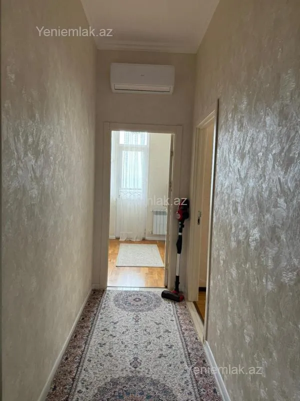 Satılır 2 otaqlı yeni tikili 65 m²