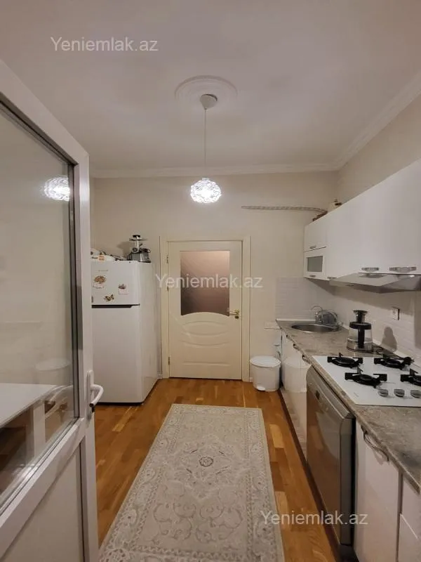 Satılır 2 otaqlı yeni tikili 65 m²