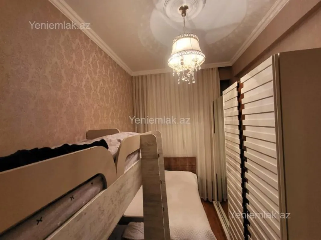 Satılır 2 otaqlı yeni tikili 65 m²