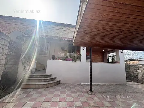 Satılır 9 otaqlı həyət evi 200 m² — Bakı, Xəzər 9 otaq 200.00 m²