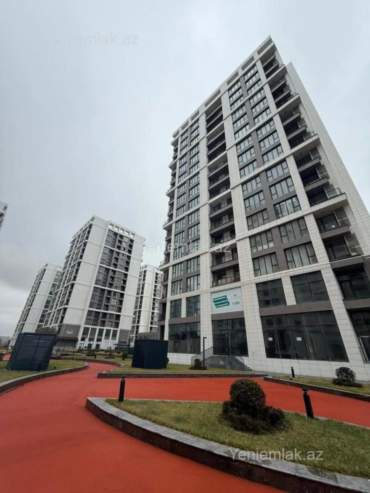 Satılır 2 otaqlı yeni tikili 90 m²