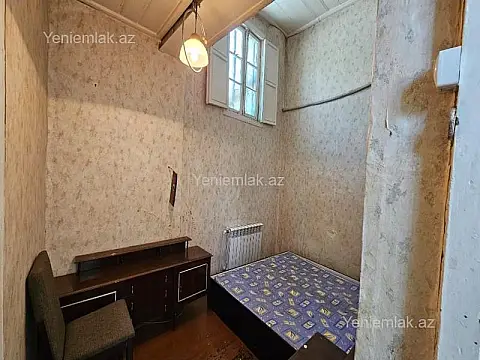 Satılır 3 otaqlı köhnə tikili 55 m²