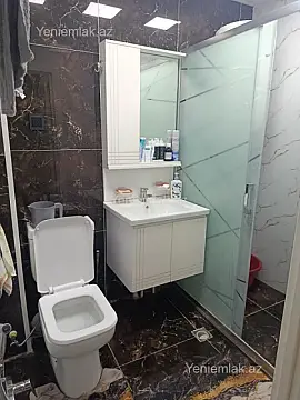 Satılır 3 otaqlı köhnə tikili 50 m²