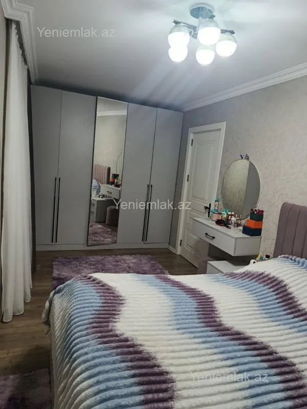 Satılır 3 otaqlı köhnə tikili 50 m²