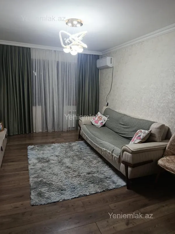 Satılır 3 otaqlı köhnə tikili 50 m²
