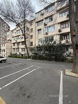 Satılır 1 otaqlı köhnə tikili 37 m² — Bakı, Nərimanov 1 otaq 37.00 m²