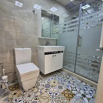 Satılır 2 otaqlı yeni tikili 70 m²