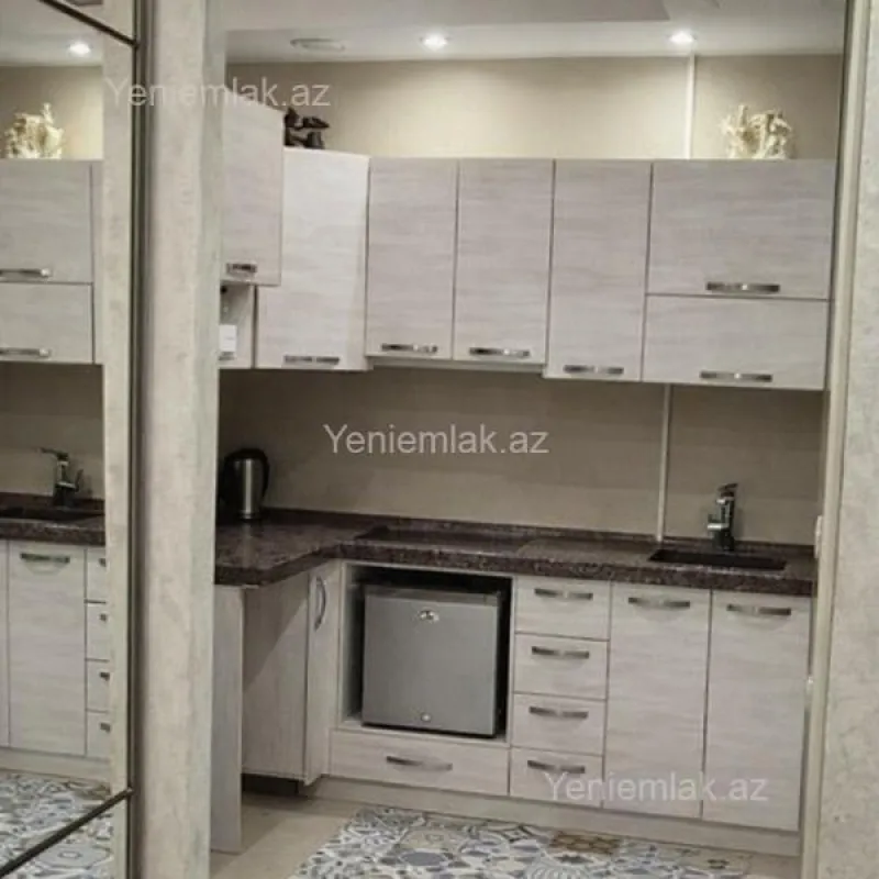 Satılır 2 otaqlı yeni tikili 70 m²
