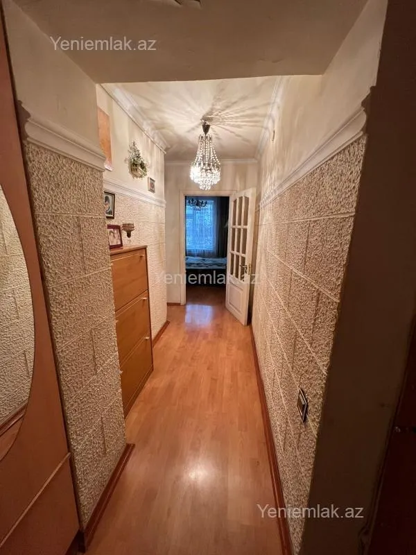 Satılır 2 otaqlı köhnə tikili 43 m²