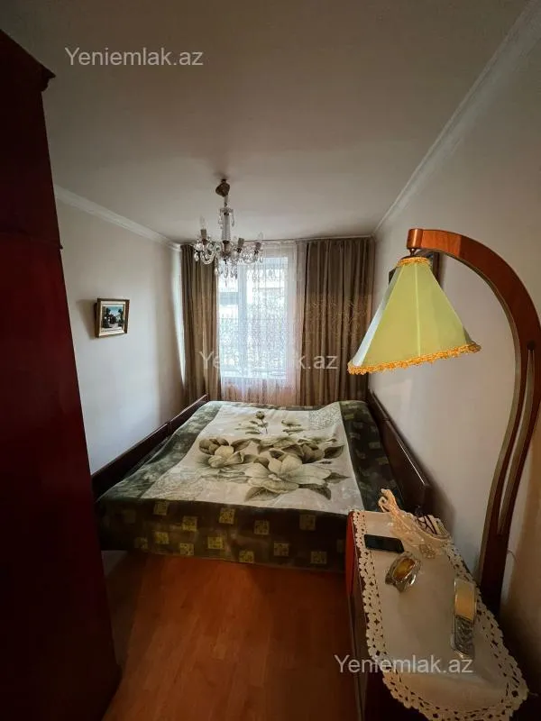 Satılır 2 otaqlı köhnə tikili 43 m²