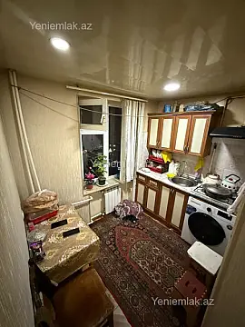 Satılır 2 otaqlı köhnə tikili 42 m²