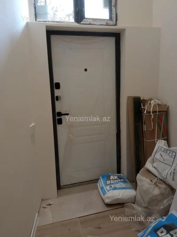 Satılır 2 otaqlı köhnə tikili 40 m²