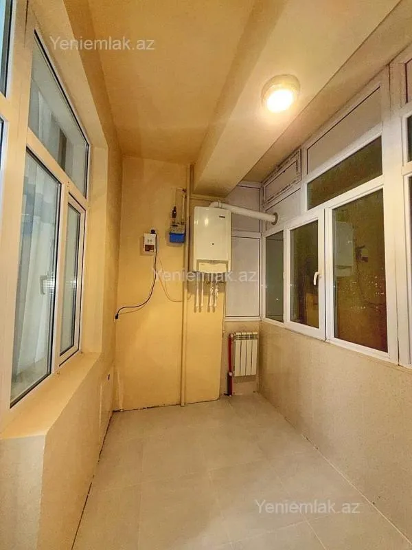 Satılır 4 otaqlı yeni tikili 155 m²