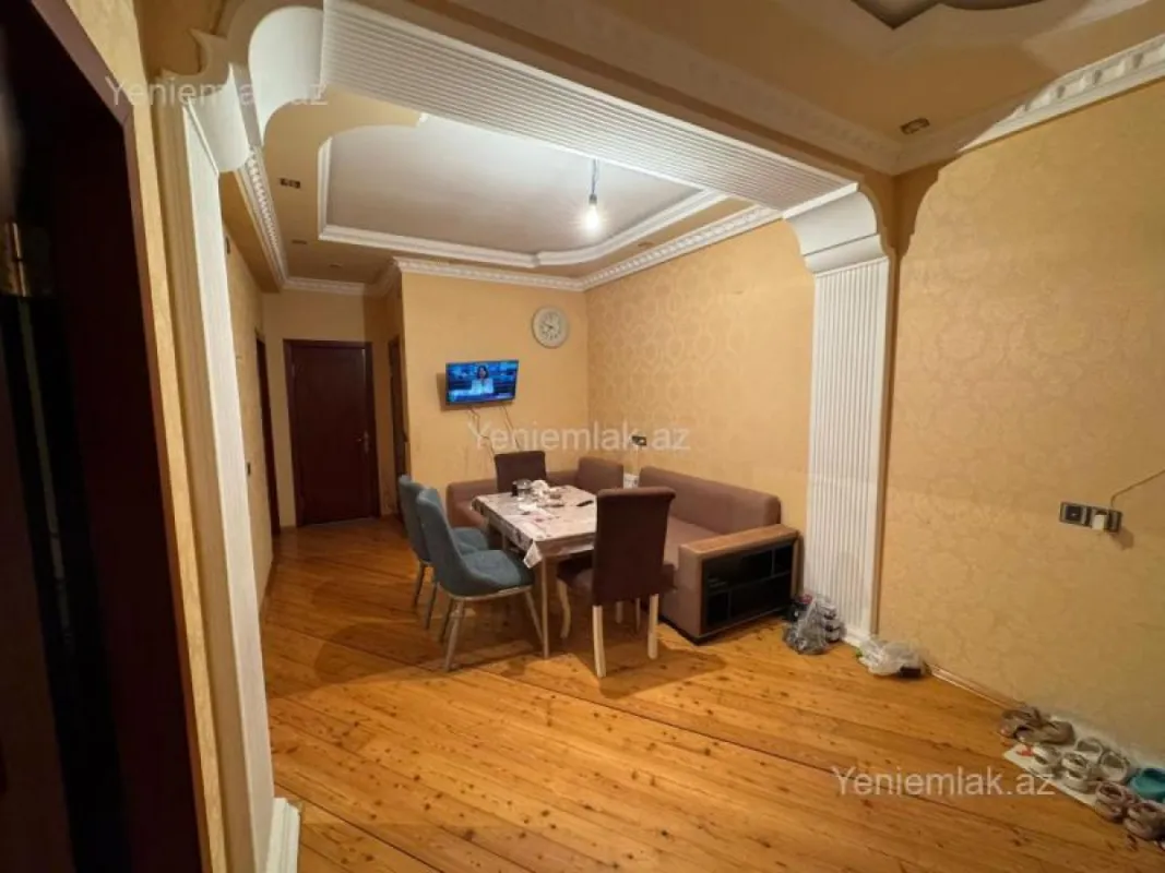 Satılır 3 otaqlı yeni tikili 92 m²