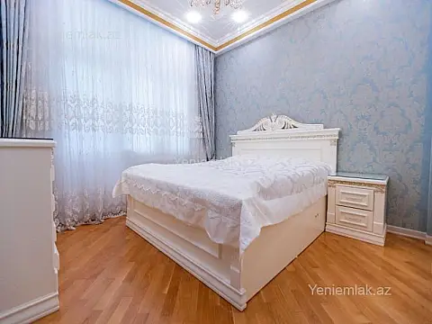 Satılır 3 otaqlı yeni tikili 90 m²