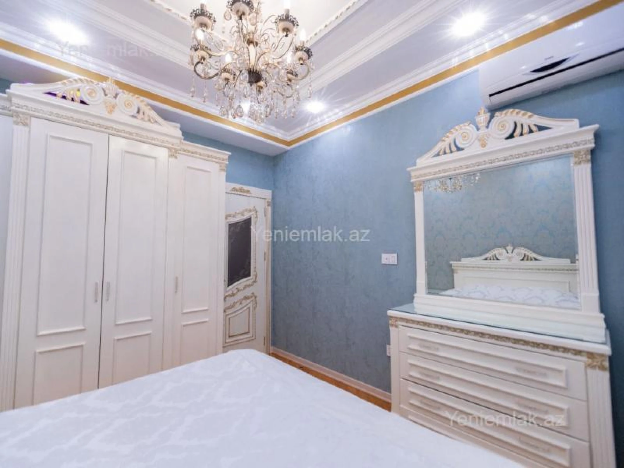 Satılır 3 otaqlı yeni tikili 90 m²