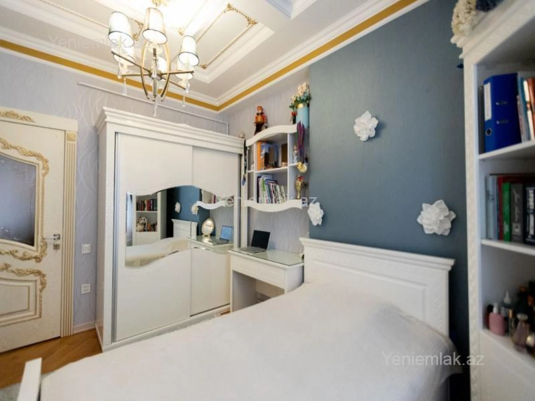 Satılır 3 otaqlı yeni tikili 90 m²